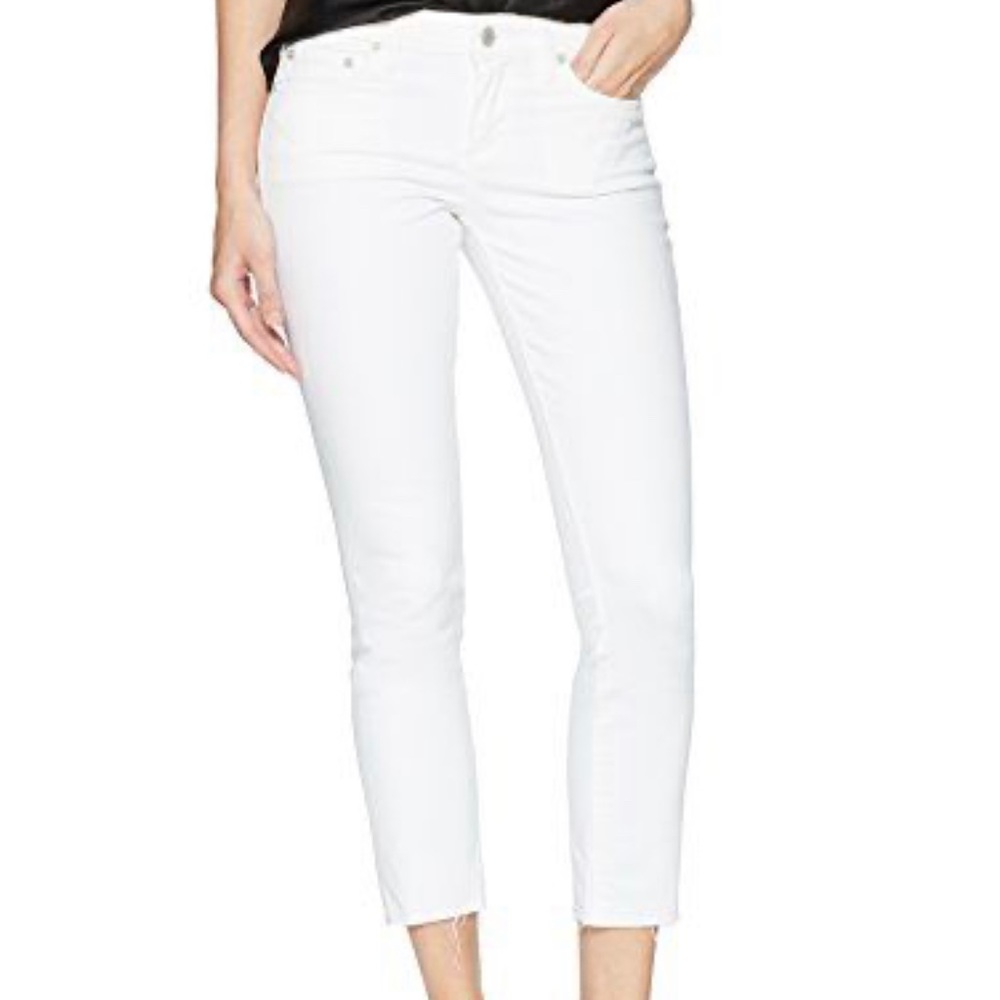 Lucky Brand 🍀 Lolita Crop Raw Hem White 8/29